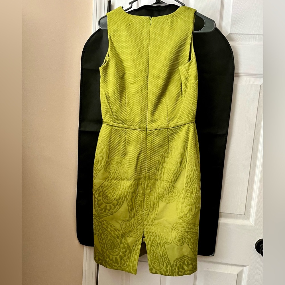 Dress - Picture 3 of 8